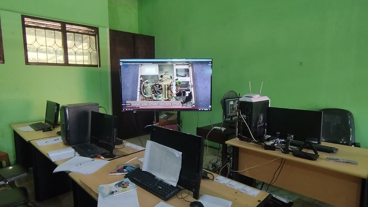 Teknik Komputer Jaringan (TKJ)